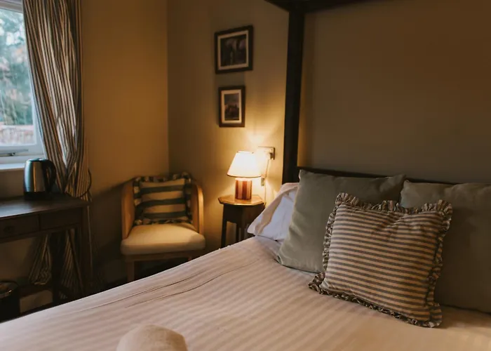 Healing Manor Hotel